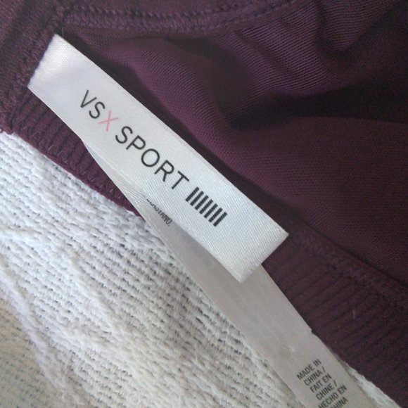 Victorias Secret sports bra - Picture 3 of 5